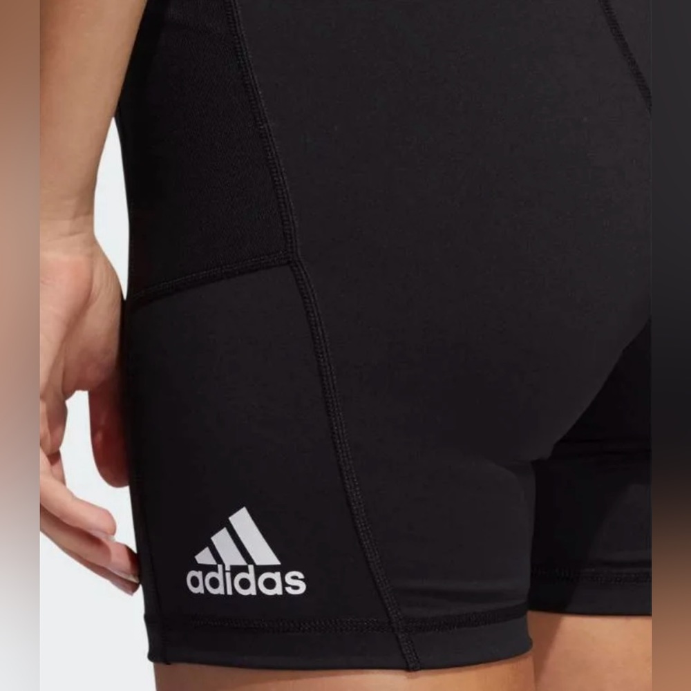 NWT Adidas Women’s Techfit Badge of Sport Shorts - Picture 4 of 11